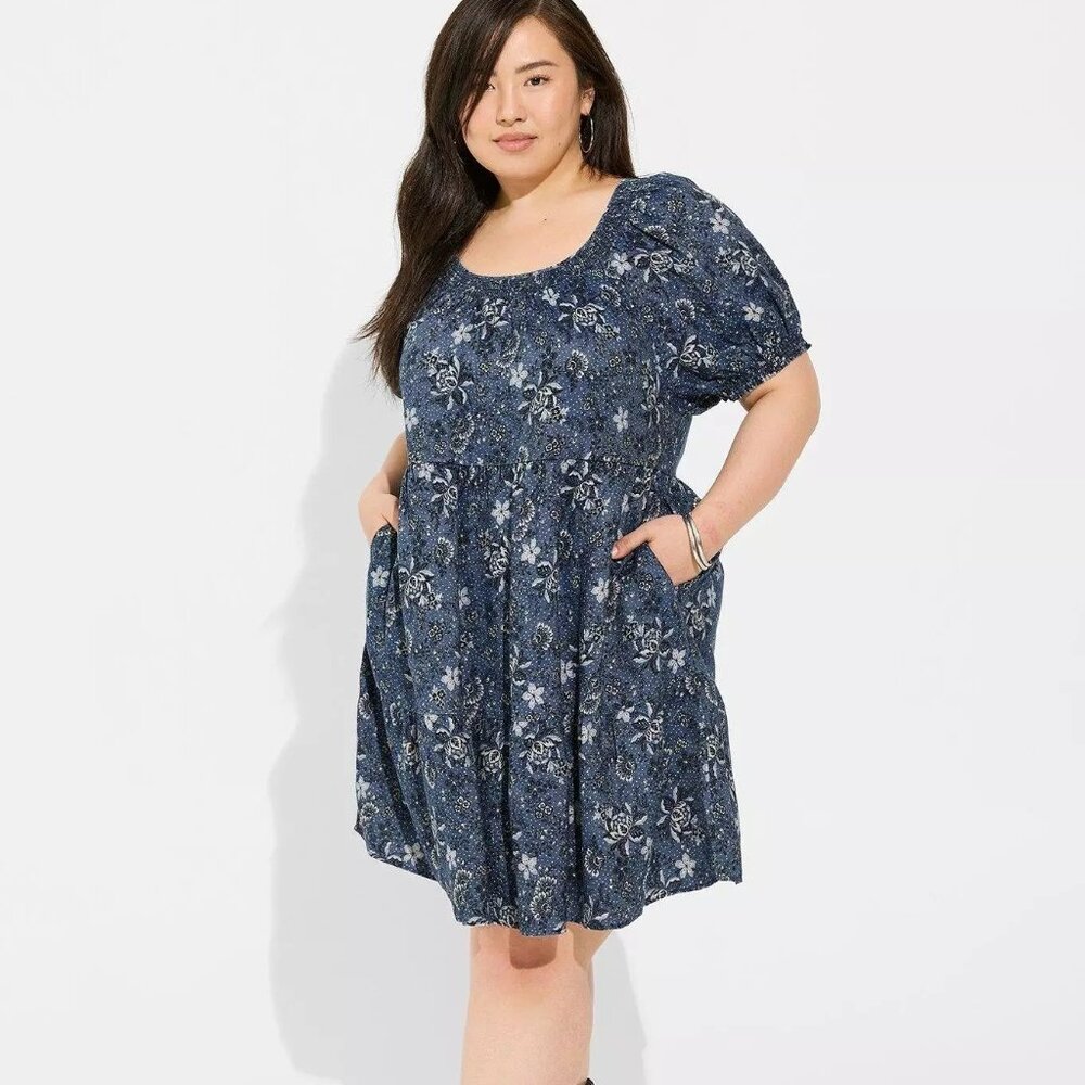 Torrid Mini Chambray Puff Sleeve Smocked Dress Size 0